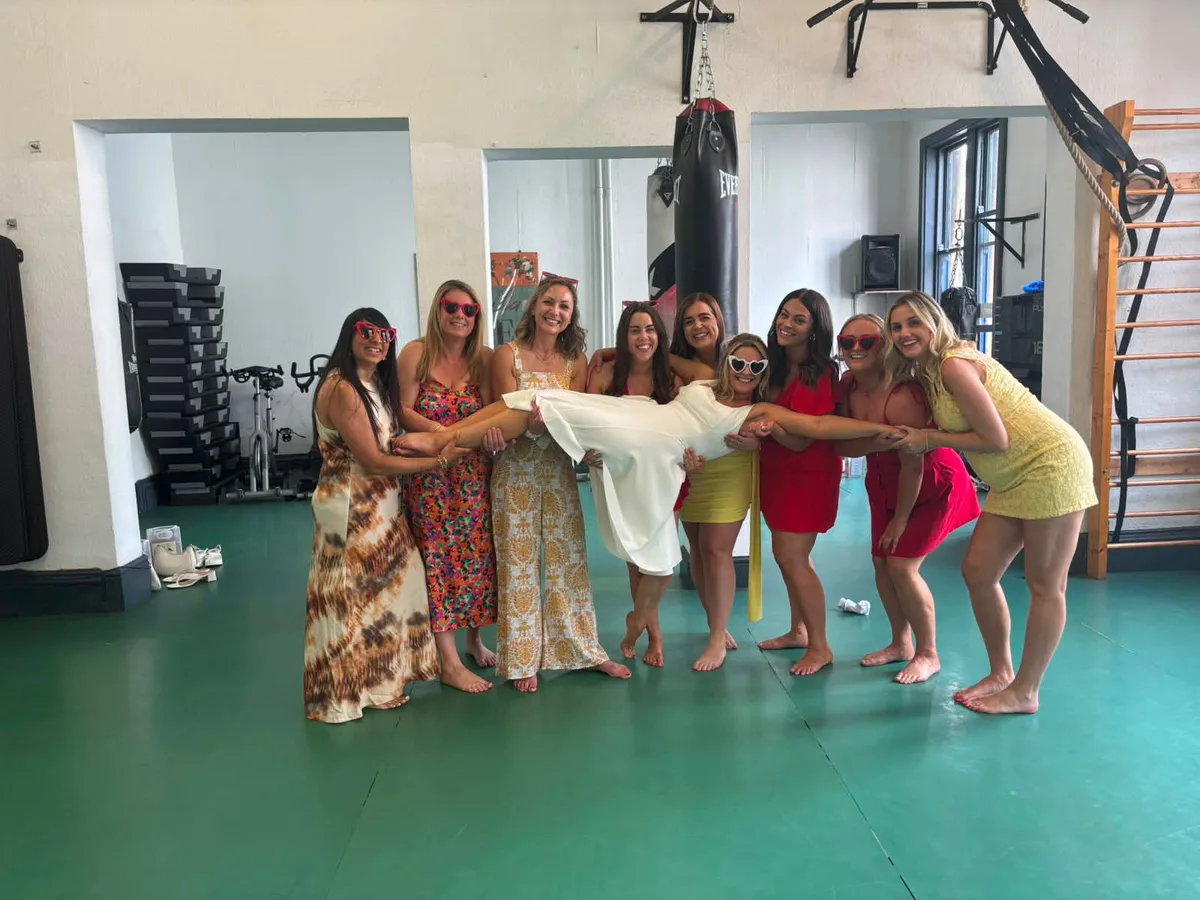 80s themed hen party dance class